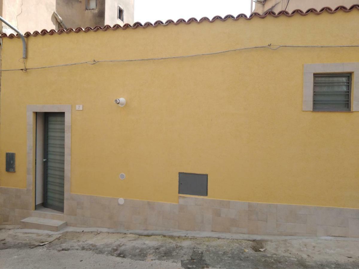 Locazione Turistica Domus Re Bed and Breakfast Agrigento Buitenkant foto